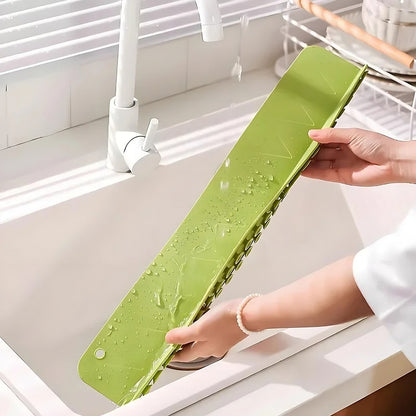 Kitchen Sink Splash Guard